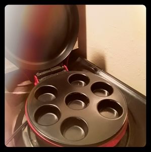 Mini cupcake maker